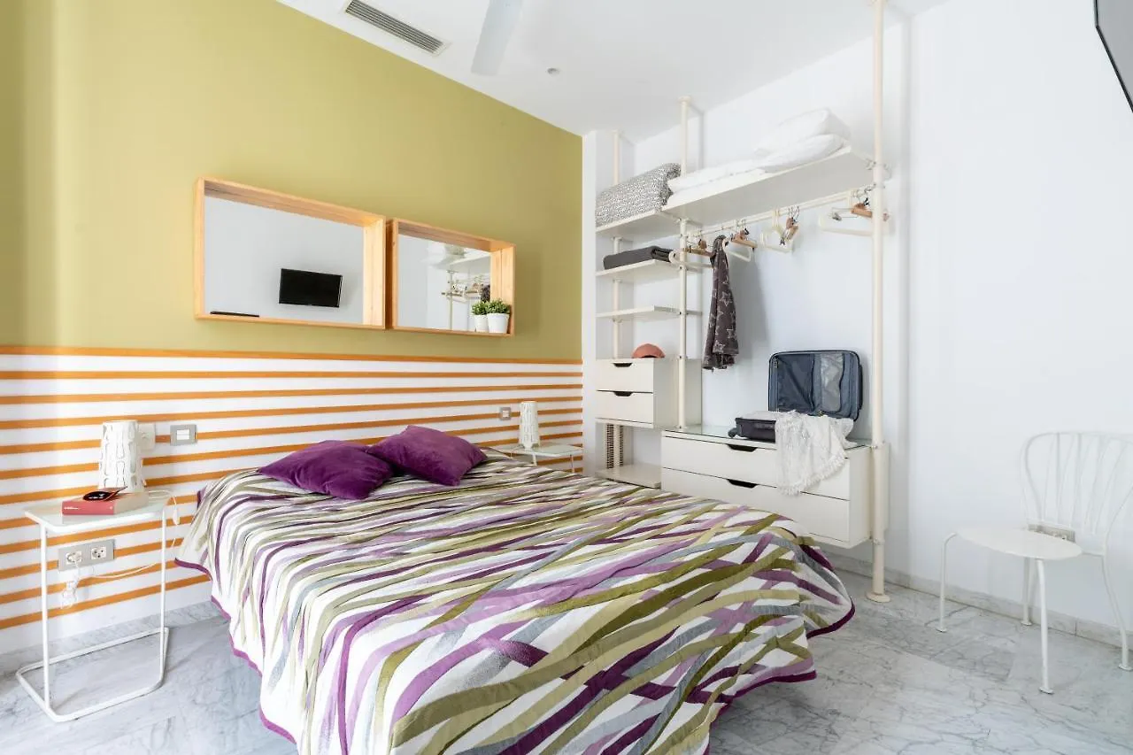 Sevilla Central Suites Apartamentos Puerta Jerez Hiszpania
