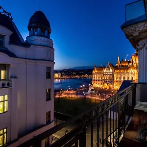 Breathless View Parliament 2 Luxury With Terrace Free Parking Reservation Needed Apartamento Budapest