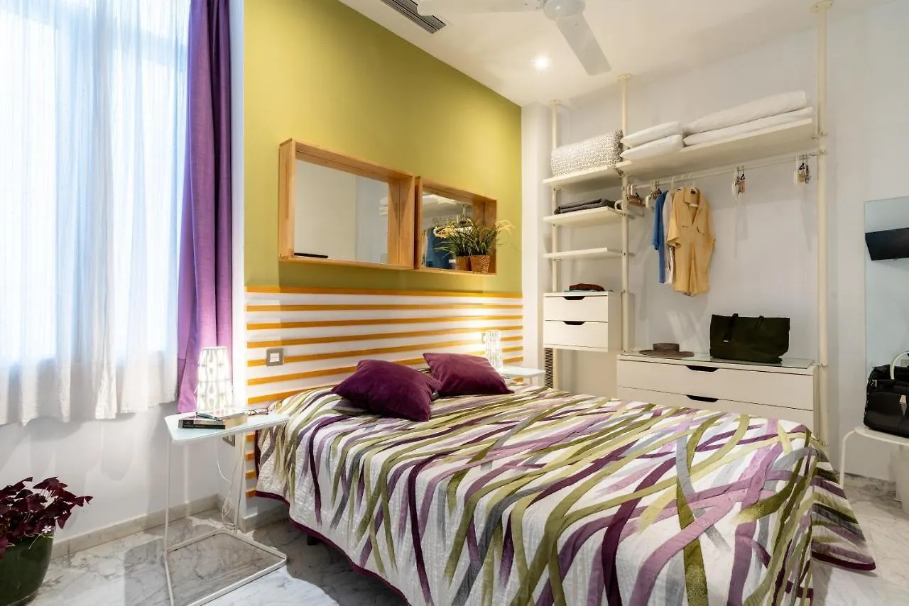 Sevilla Central Suites Apartamentos Puerta Jerez Seville