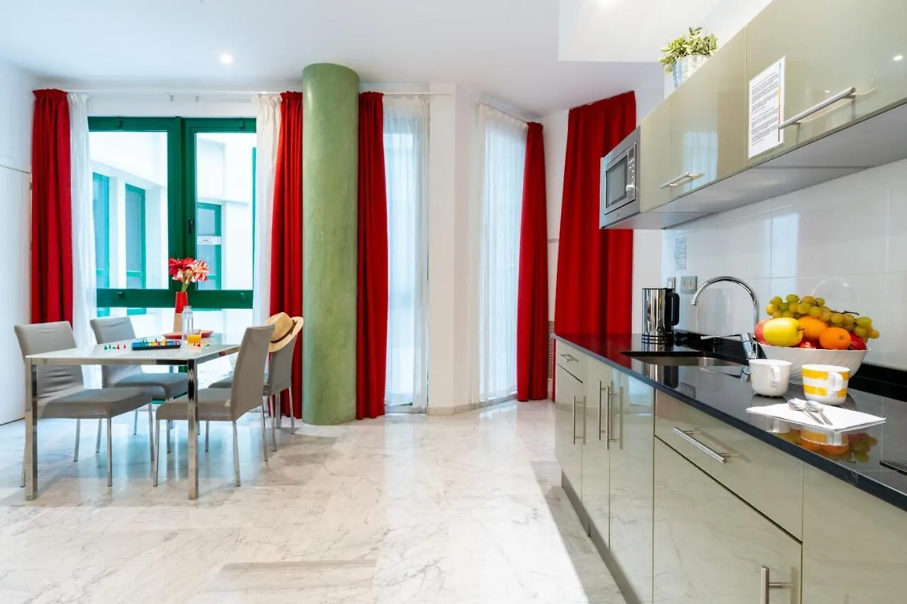 Apartment Sevilla Central Suites Apartamentos Puerta Jerez Spain