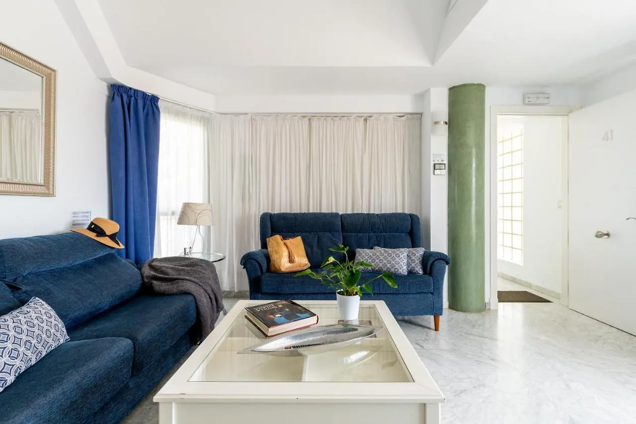 Sevilla Central Suites Apartamentos Puerta Jerez Spain