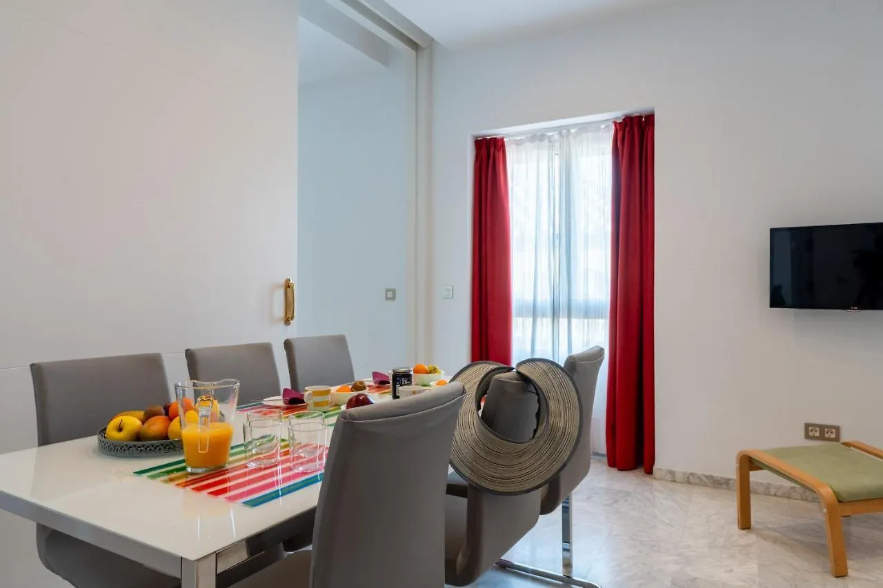 Sevilla Central Suites Apartamentos Puerta Jerez Seville